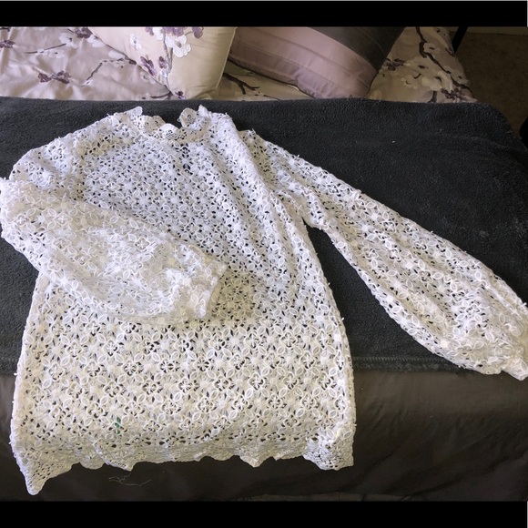 Top - Picture 2 of 6